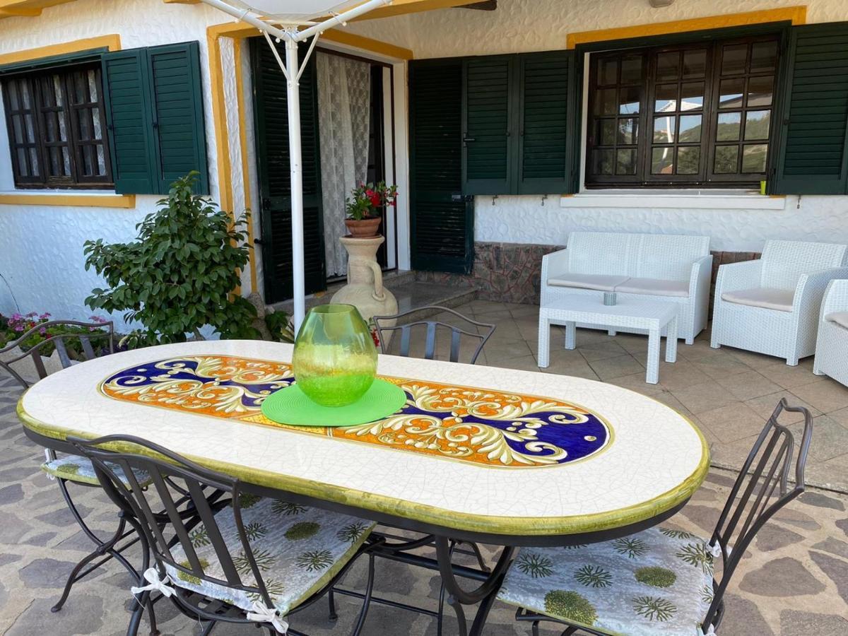 Casa Di Campagna In Gallura Luogosanto Dış mekan fotoğraf