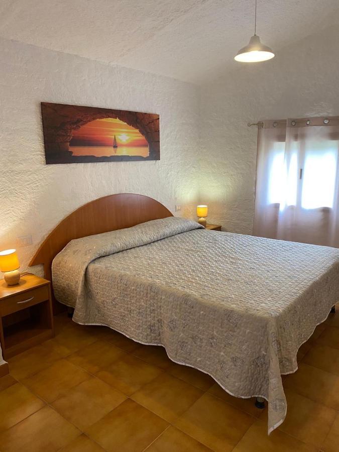 Casa Di Campagna In Gallura Luogosanto Dış mekan fotoğraf