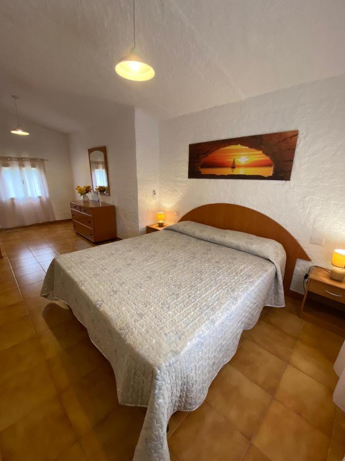 Casa Di Campagna In Gallura Luogosanto Dış mekan fotoğraf